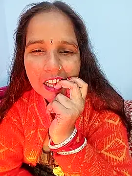 reemacouple007 online show from December 16, 2025, 6:17 am