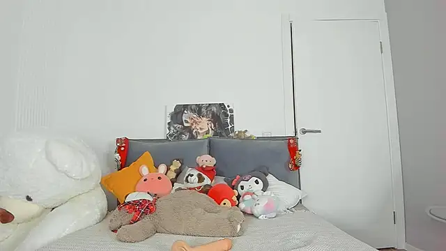 dolly ll online show from January 30, 2025, 7:26 pm