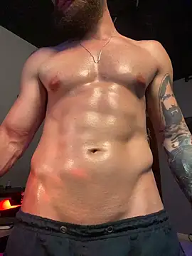 Snapshot of MachineDien chatting on October 7, 2025, 4:24 am MachineDien online show from October 7, 2025, 4:24 am