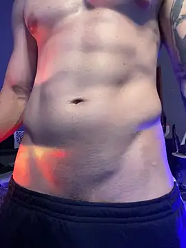 Snapshot of MachineDien chatting on October 18, 2025, 11:18 pm MachineDien online show from October 18, 2025, 11:18 pm