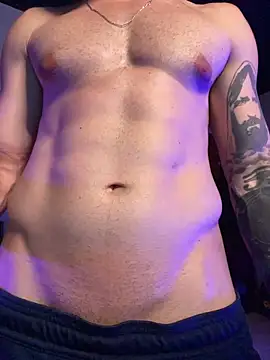 Snapshot of MachineDien chatting on October 22, 2025, 11:14 pm MachineDien online show from October 22, 2025, 11:14 pm