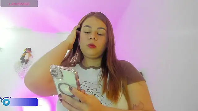 little tifanny82 online show from October 22, 2025, 3:33 pm