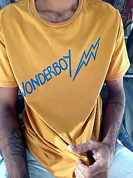 Snapshot of DulajThushara2468 chatting on January 13, 2026, 4:05 am DulajThushara2468 online show from January 13, 2026, 4:05 am