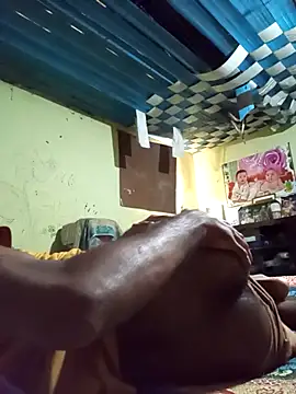 Snapshot of DulajThushara2468 chatting on December 22, 2025, 4:12 am DulajThushara2468 online show from December 22, 2025, 4:12 am