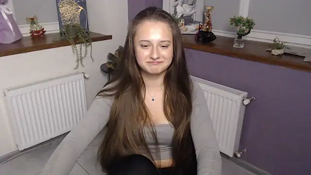 Snapshot of Caramel_bunny chatting on February 13, 2025, 3:03 pm Caramel bunny online show from February 13, 2025, 3:03 pm