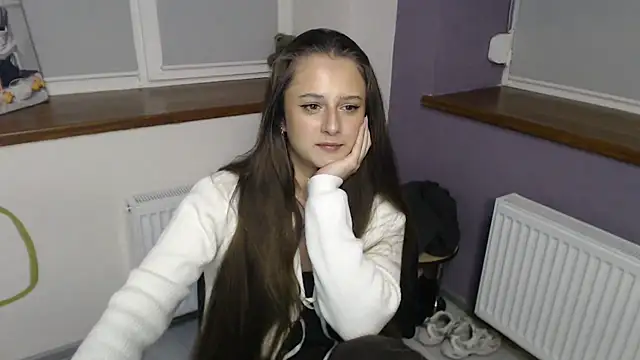 Snapshot of Caramel_bunny chatting on October 2, 2025, 11:46 am Caramel bunny online show from October 2, 2025, 11:46 am