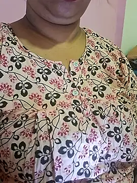 Ravina patil1 online show from March 28, 2026, 8:04 am