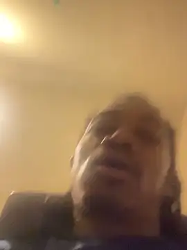 Snapshot of Anfergu1 chatting on October 28, 2025, 11:25 pm Anfergu1 online show from October 28, 2025, 11:25 pm