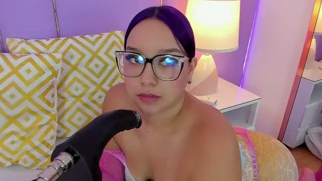 Snapshot of SophyRuiz_ chatting on February 28, 2026, 11:43 am SophyRuiz online show from February 28, 2026, 11:43 am