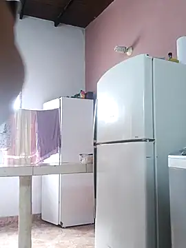 Ariakris online show from June 6, 2026, 6:02 pm