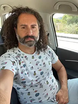 eduardbareback online show from September 22, 2025, 3:07 pm