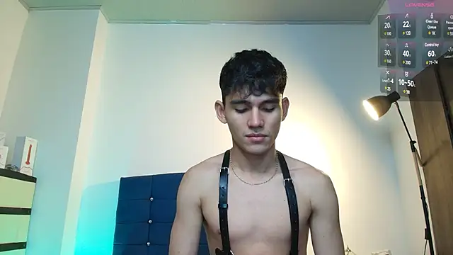 EstebanPerez  online show from February 27, 2025, 4:32 pm