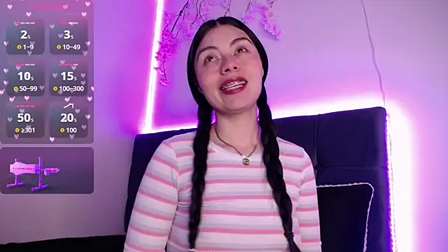 nea-w online show from October 4, 2025, 7:21 am