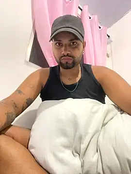 EuuupravcS2 online show from September 27, 2025, 3:56 am