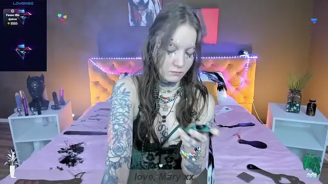 Mary Xextra online show from February 24, 2025, 1:02 am