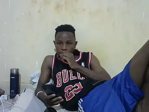 Snapshot of swthairydic chatting on October 5, 2025, 1:46 pm swthairydic online show from October 5, 2025, 1:46 pm