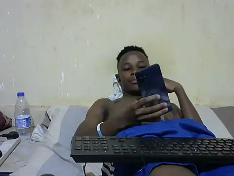 Snapshot of swthairydic chatting on October 2, 2025, 2:31 pm swthairydic online show from October 2, 2025, 2:31 pm