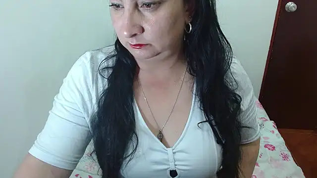 Ashyle online show from June 8, 2026, 6:19 pm