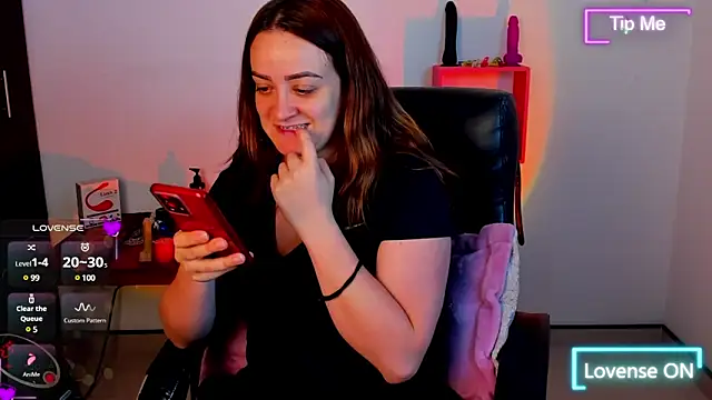 sara goodgirl13 online show from February 18, 2025, 8:14 pm