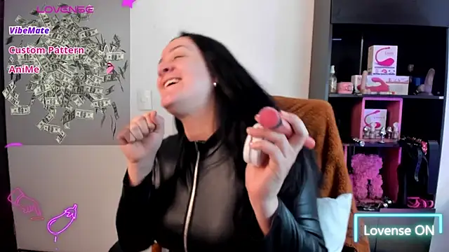 sara goodgirl13 online show from March 28, 2026, 4:41 pm