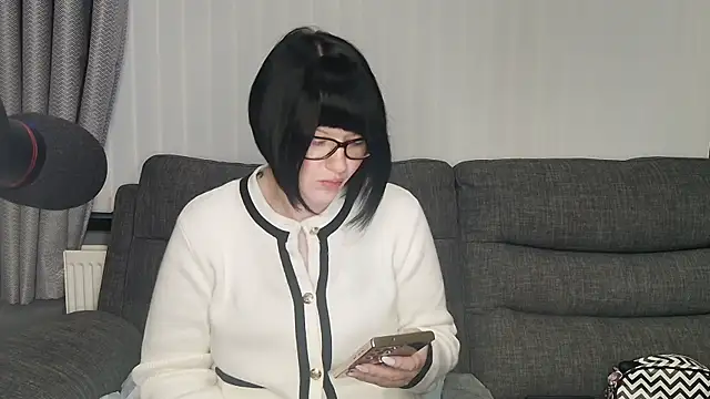 SquirtingIrishShannon online show from January 15, 2025, 5:05 pm