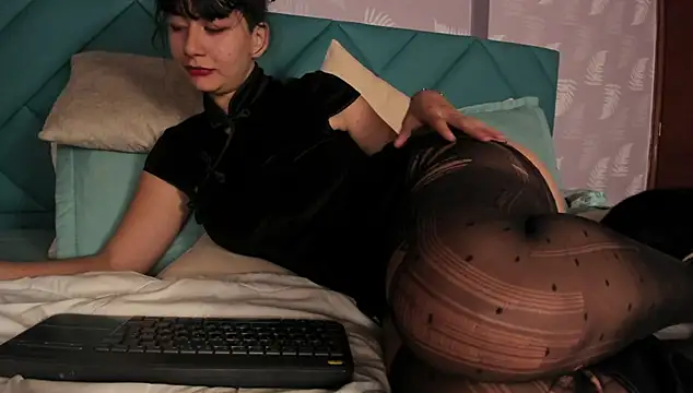 Moony 14 online show from January 29, 2025, 12:43 am