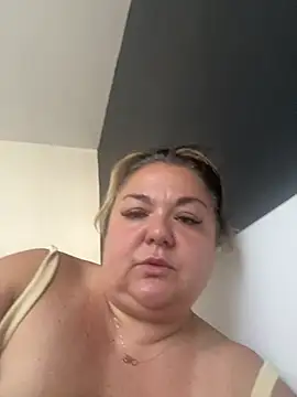 MikyVesela online show from June 11, 2026, 8:11 am