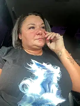 MikyVesela online show from September 27, 2025, 12:11 pm