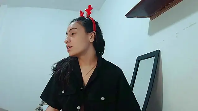 stephybrowm7 online show from December 11, 2024, 3:24 am