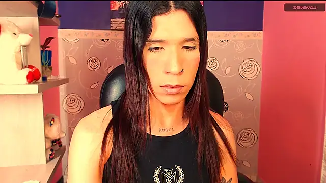 SaraSofia44 online show from March 11, 2025, 8:41 am