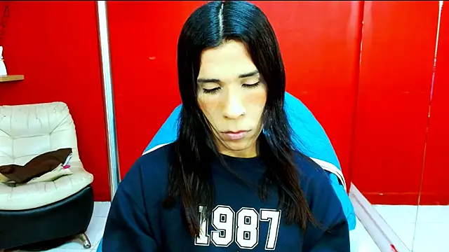 SaraSofia44 online show from March 3, 2026, 11:23 pm