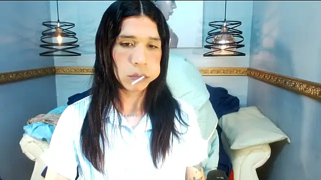 Snapshot of SaraSofia44 chatting on June 27, 2026, 6:03 pm SaraSofia44 online show from June 27, 2026, 6:03 pm