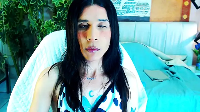Snapshot of SaraSofia44 chatting on July 3, 2026, 7:42 pm SaraSofia44 online show from July 3, 2026, 7:42 pm