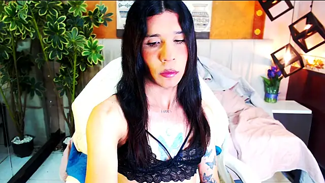 Snapshot of SaraSofia44 chatting on June 15, 2026, 3:55 pm SaraSofia44 online show from June 15, 2026, 3:55 pm
