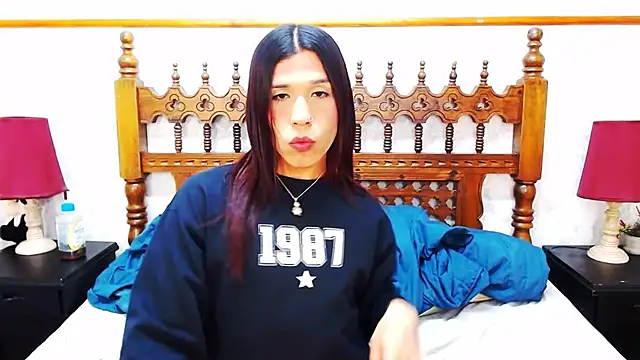 SaraSofia44 online show from January 12, 2025, 5:24 am