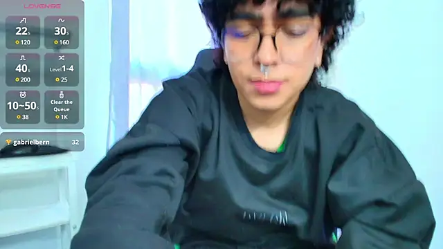  nickconnor01 online show from January 20, 2025, 6:32 pm