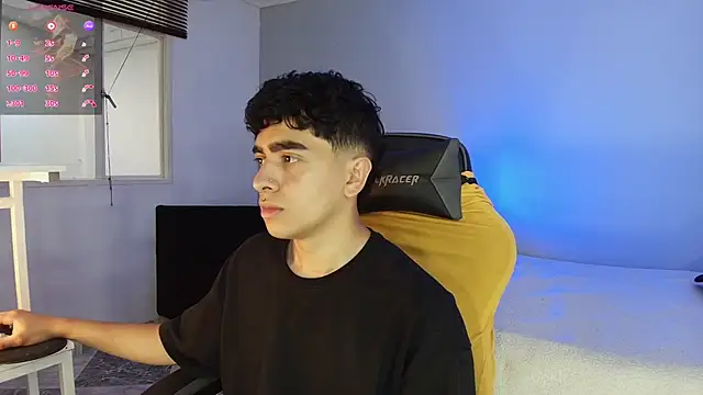 Snapshot of _nickconnor01 chatting on October 2, 2025, 9:29 pm nickconnor01 online show from October 2, 2025, 9:29 pm