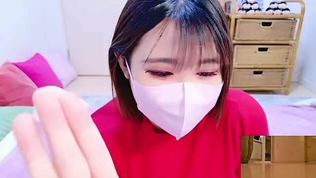 Snapshot of Megu_Melon chatting on February 1, 2026, 12:47 pm Megu Melon online show from February 1, 2026, 12:47 pm