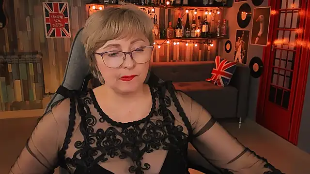 Snapshot of sugar_vivien chatting on February 23, 2025, 7:17 pm sugar vivien online show from February 23, 2025, 7:17 pm
