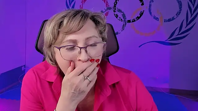 Snapshot of sugar_vivien chatting on February 8, 2025, 3:21 pm sugar vivien online show from February 8, 2025, 3:21 pm