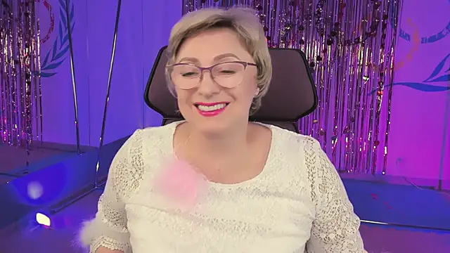 Snapshot of sugar_vivien chatting on February 19, 2025, 3:16 pm sugar vivien online show from February 19, 2025, 3:16 pm