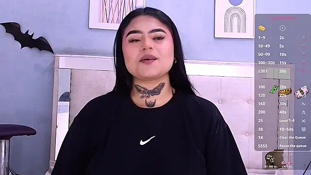 Mels  online show from November 28, 2025, 2:06 pm