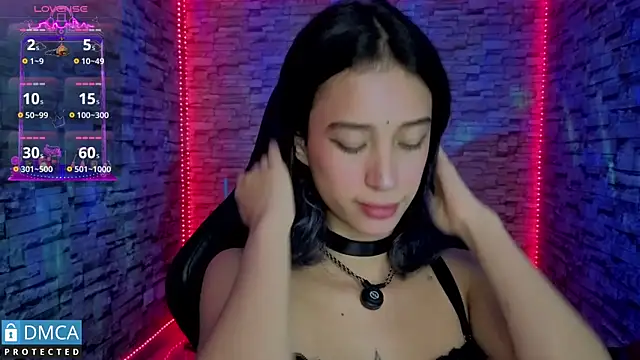 Snapshot of BellaOdisea chatting on September 24, 2025, 9:21 pm BellaOdisea online show from September 24, 2025, 9:21 pm