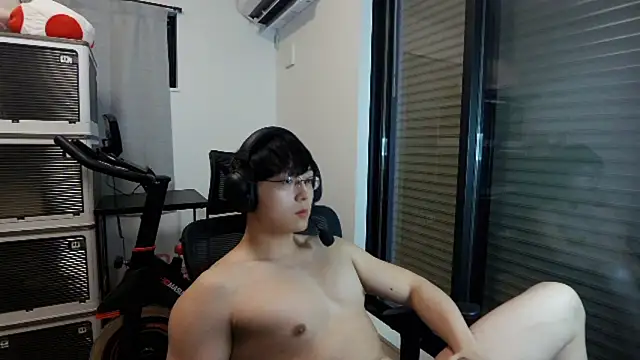 Snapshot of Tkcqcc chatting on January 12, 2026, 4:47 pm Tkcqcc online show from January 12, 2026, 4:47 pm