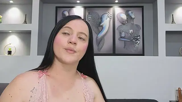 Girls hot 2 online show from March 9, 2026, 10:02 pm