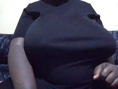 Snapshot of pritty-leila chatting on June 16, 2026, 10:48 am pritty-leila online show from June 16, 2026, 10:48 am