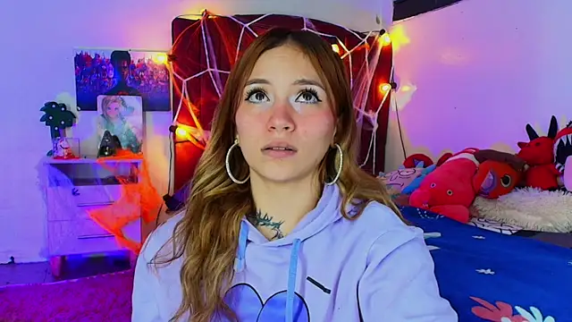 Snapshot of alisson_zafiro_ chatting on October 22, 2025, 3:17 am alisson zafiro online show from October 22, 2025, 3:17 am