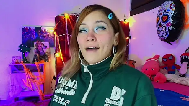 Snapshot of alisson_zafiro_ chatting on October 30, 2025, 3:27 am alisson zafiro online show from October 30, 2025, 3:27 am