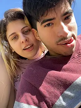 Snapshot of FlorBich chatting on September 24, 2025, 6:36 pm FlorBich online show from September 24, 2025, 6:36 pm