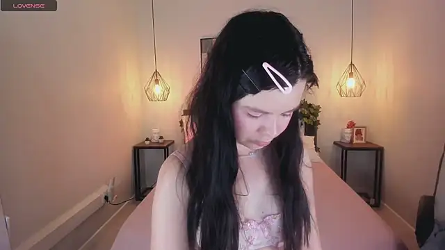 Snapshot of Lil_Amelie chatting on June 24, 2026, 9:30 am Lil Amelie online show from June 24, 2026, 9:30 am